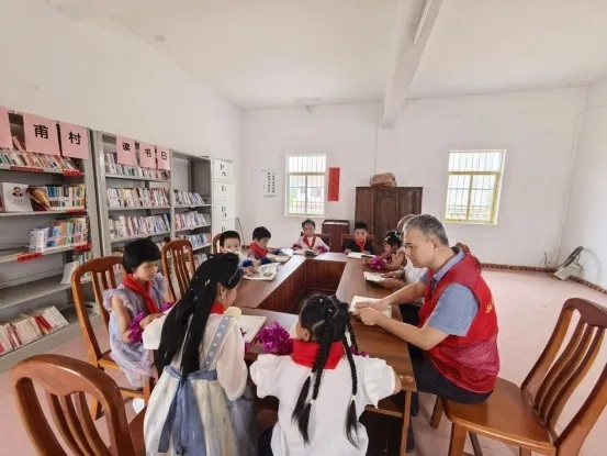 58a2b0f0fb9a7728